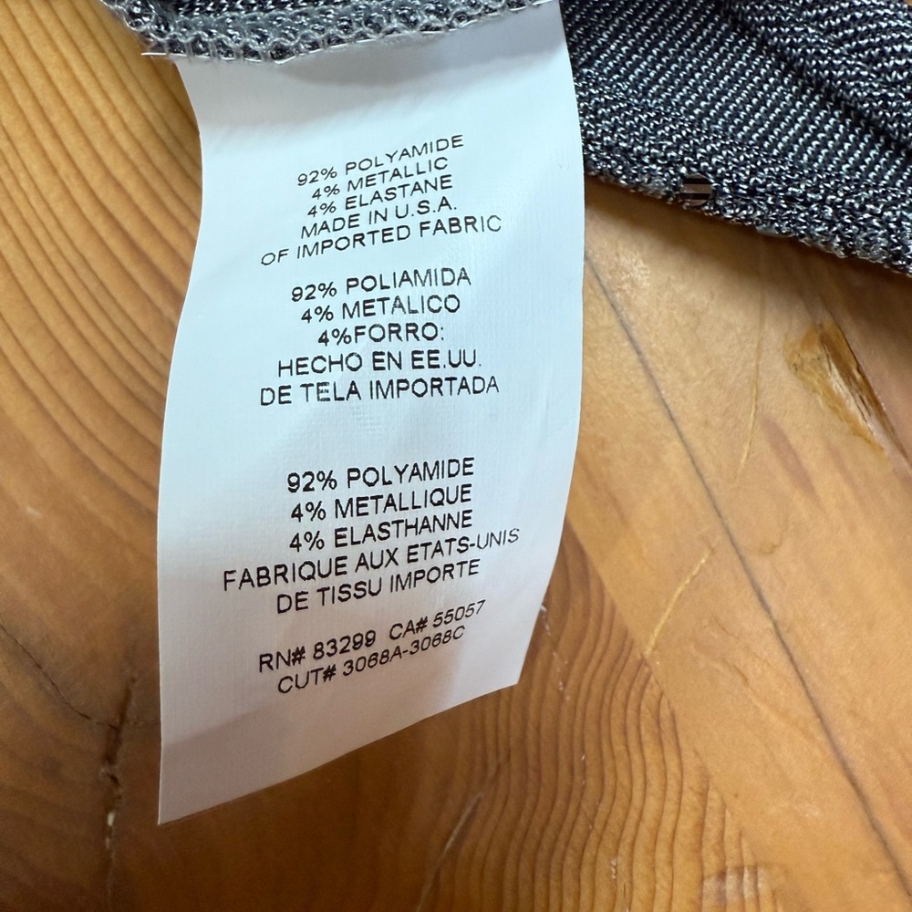 NWT bebe Silver Sequin Women's Crop Top - Picture 6 of 6